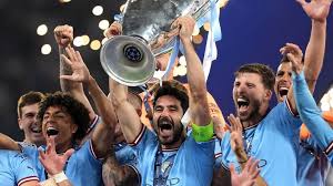 苦苦支撑！杜兰特三节16中11砍下30分 球队落后27分.